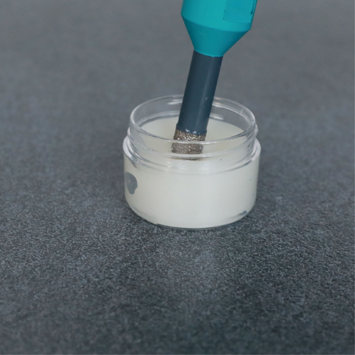 ΚΕΡΙ ΓΙΑ ΔΙΑΜΑΝΤΟΔΙΣΚΟΥΣ ΣΕ ΠΛΑΣΤΙΚΟ ΒΑΖΟ 20ml BIHUI - Image 2