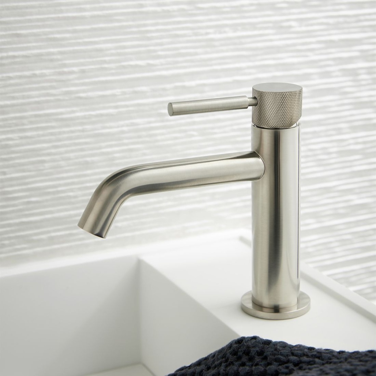 ΜΠΑΤΑΡΙΑ ΝΙΠΤΗΡΟΣ ORIGINS KNURLED ACCENTS BRUSHED NICKEL PVD VADO - Image 4