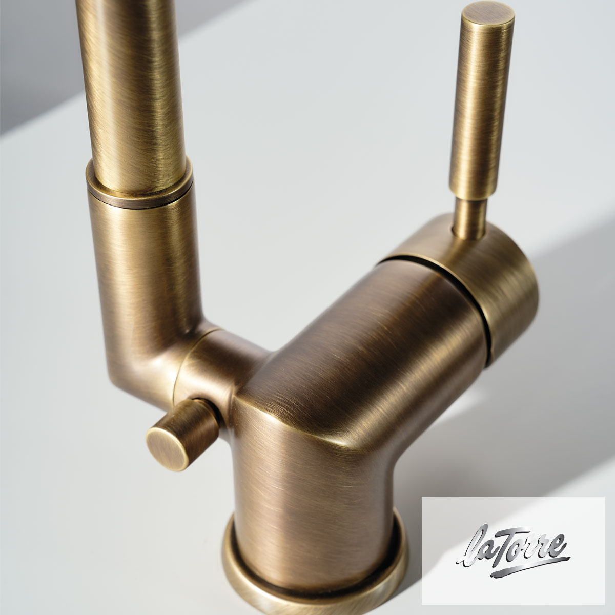 ΜΠΑΤ.ΝΕΡΟΧ.ΠΑΡΑΘ. TECH LA TORRE ANTIQUE BRASS - Image 4