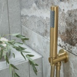 ΣΕΤ ΤΗΛΕΦΩΝΟ ΛΟΥΤΡΟΥ ΜΕ ΠΑΡΟΧΗ BRUSHED GOLD PVD VADO - Image 3