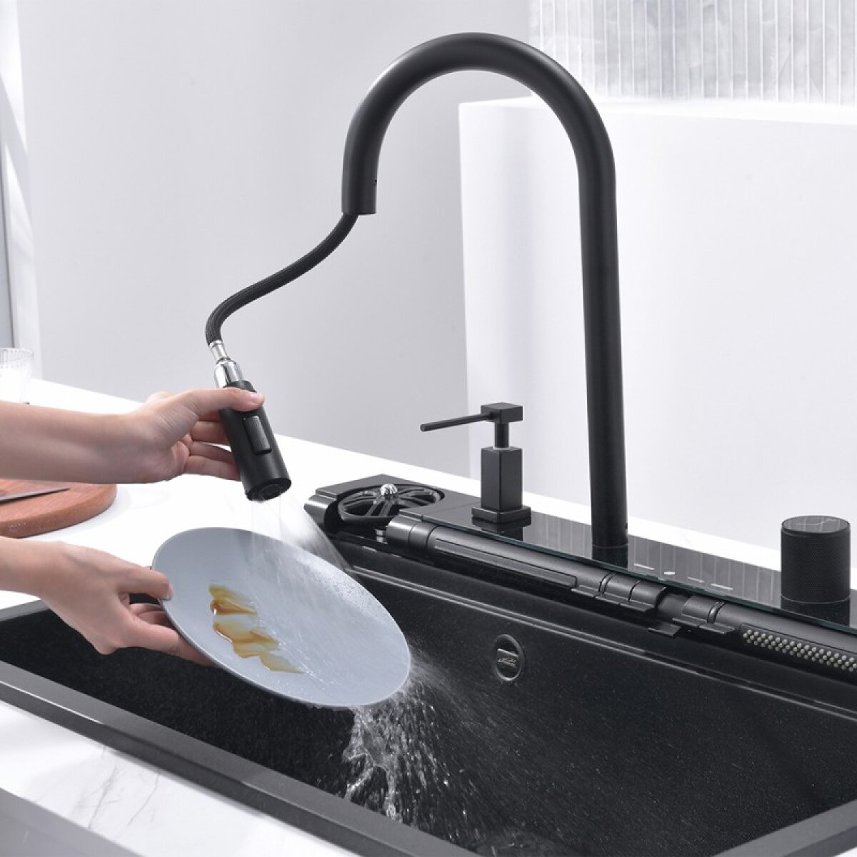 SMART KITCHEN FAUCET ΟΡΕΙΧΑΛΚΙΝΗ ΜΠΑΤΑΡΙΑ ΚΟΥΖΙΝΑΣ - Image 4