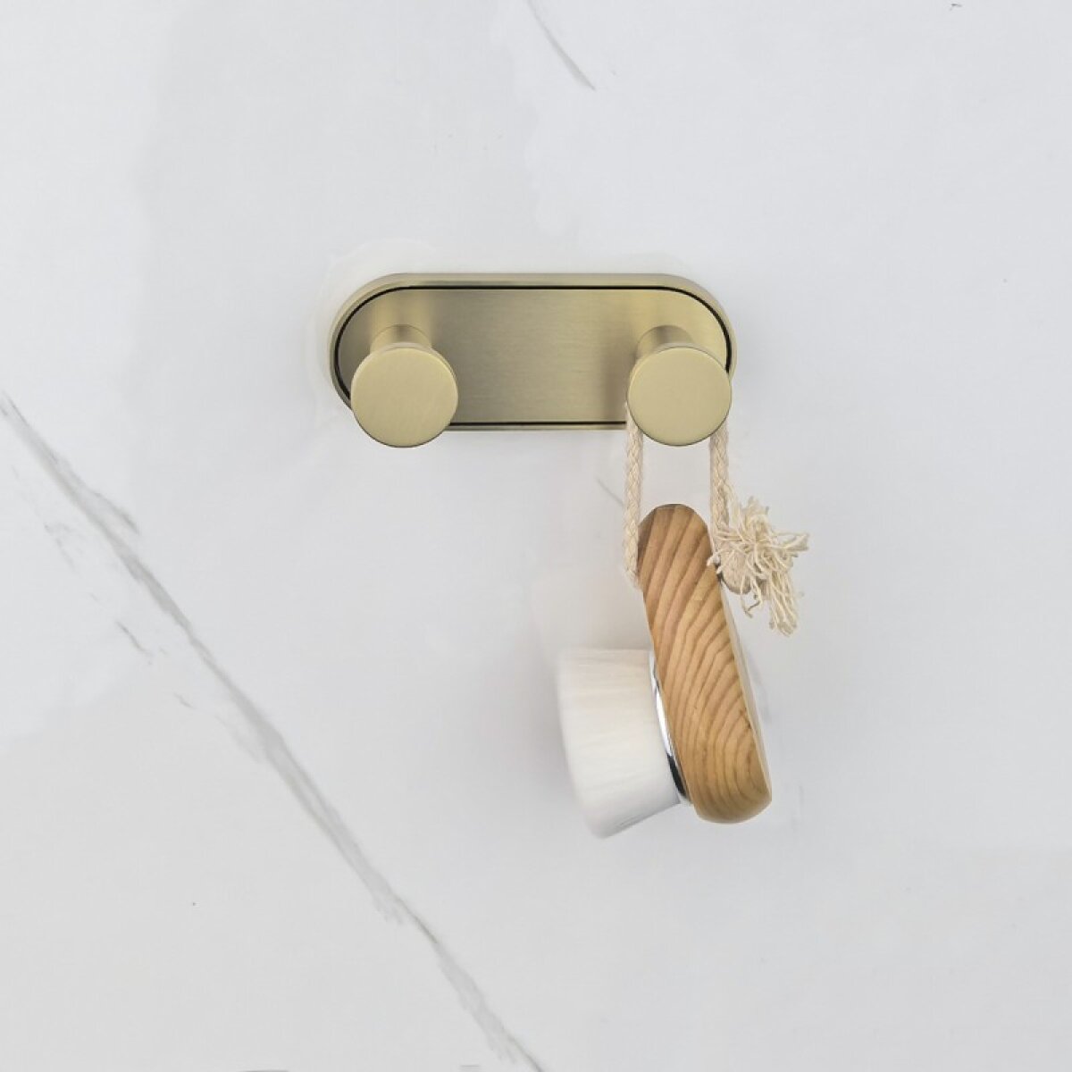 LUSSO BRUSH GOLD διπλή κρεμάστρα 3653-2BG - Image 3